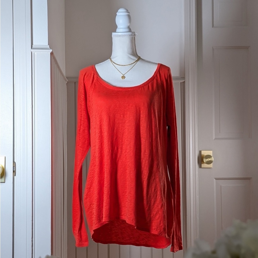 Athleta Bright Red Long Sleeve Top Size L Lightweight Scoop Neck